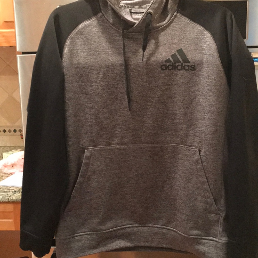 Men’s sweatshirt